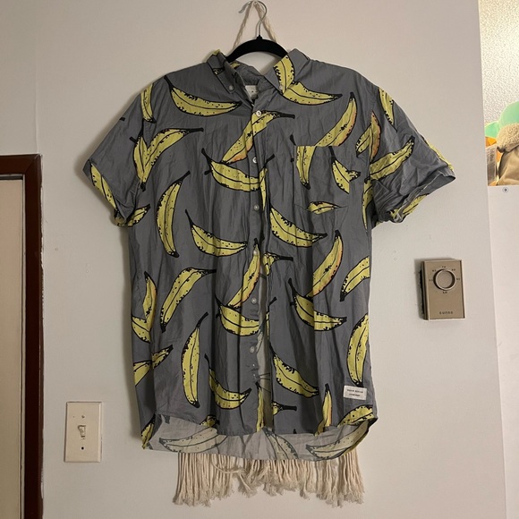 Banana Print Button-Up Shirt - Picture 1 of 2